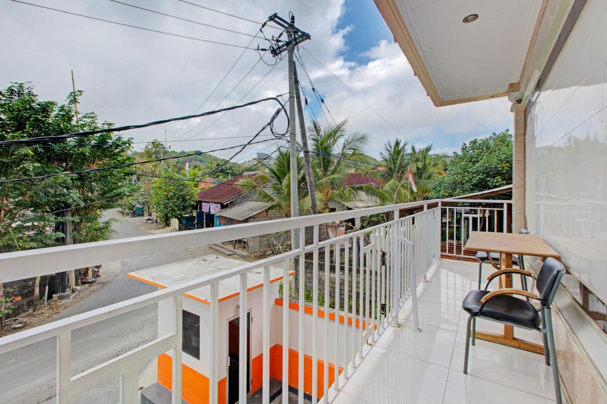 Oyo 2463 Bali Balangan Hotel Jimbaran Εξωτερικό φωτογραφία