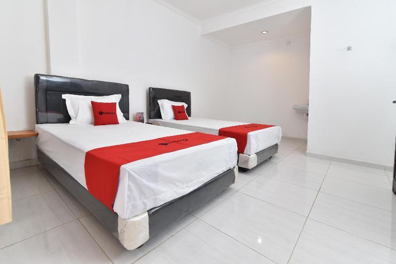 Oyo 2463 Bali Balangan Hotel Jimbaran Εξωτερικό φωτογραφία